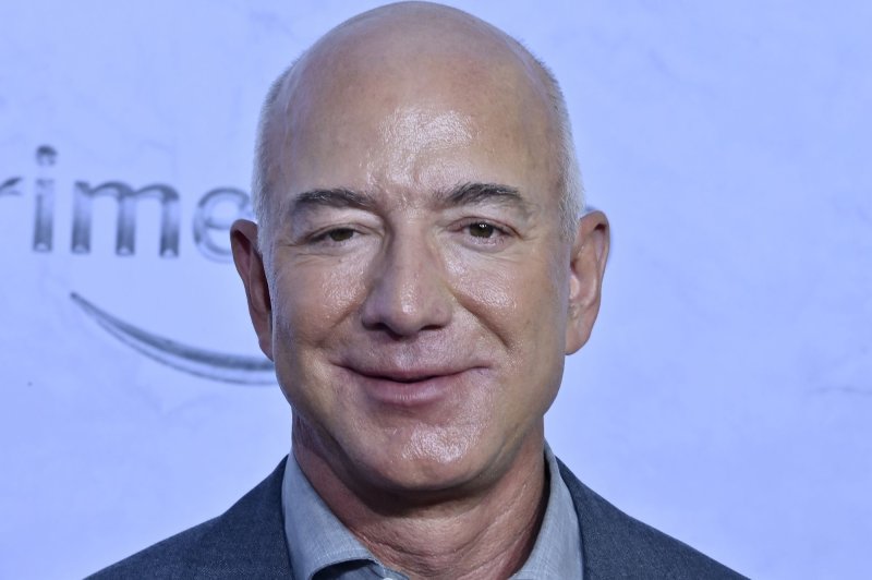 What is Jeff Bezos’ Net Worth and How Did He Earn It?